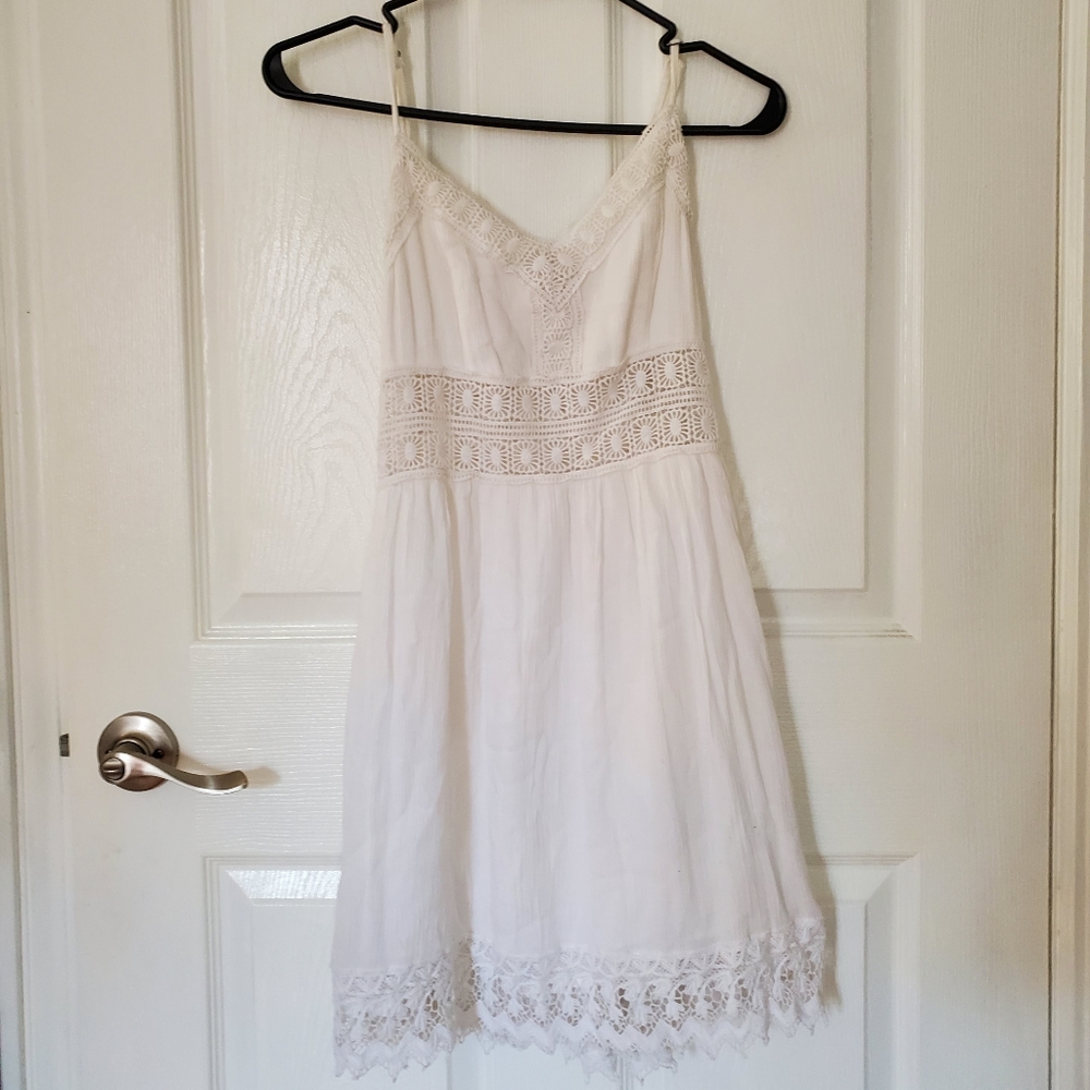 Abercrombie White mini dress x-small